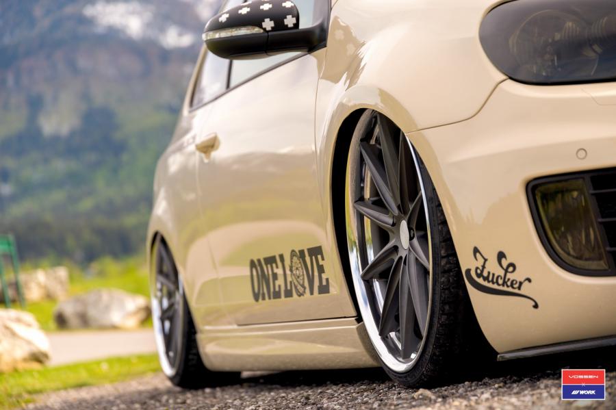Детали экстерьера Volkswagen Golf GTi on Vossen Wheels (VWS-1) 2016 года  (фото 26 из 34)